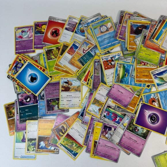 Pokemon 200+ Bulk Card Lot, All Pictured, Holos Uncommons Rares Commons - Picture 2 of 7
